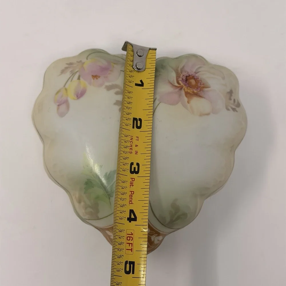 Vtg R.S. Suhl Heart Porcelain Trinket Box Floral Jewelry Dish Japan‎ 4.5
